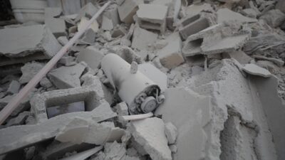 İsrail ordusunun, Gazze Şeridi'nin orta ve kuzey bölgelerinde düzenlediği hava