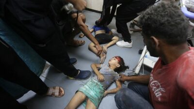 İsrail ordusunun gece boyunca Gazze Şeridi'nin farklı bölgelerine düzenlediği saldırılarda