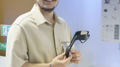 İSTANBUL (AA) – İstanbul Bilgi Üniversitesi öğrencisi, migren hastalarının ağrılarını