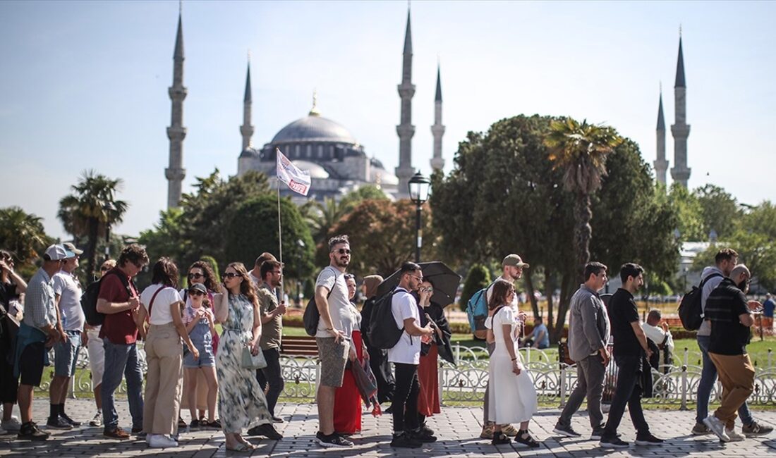 İstanbul'a yılın ilk 6 ayında gelen yabancı turist sayısı, geçen