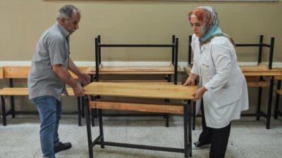 Yeni eğitim öğretim yılının başlaması için geri sayım sürerken, İstanbul'daki