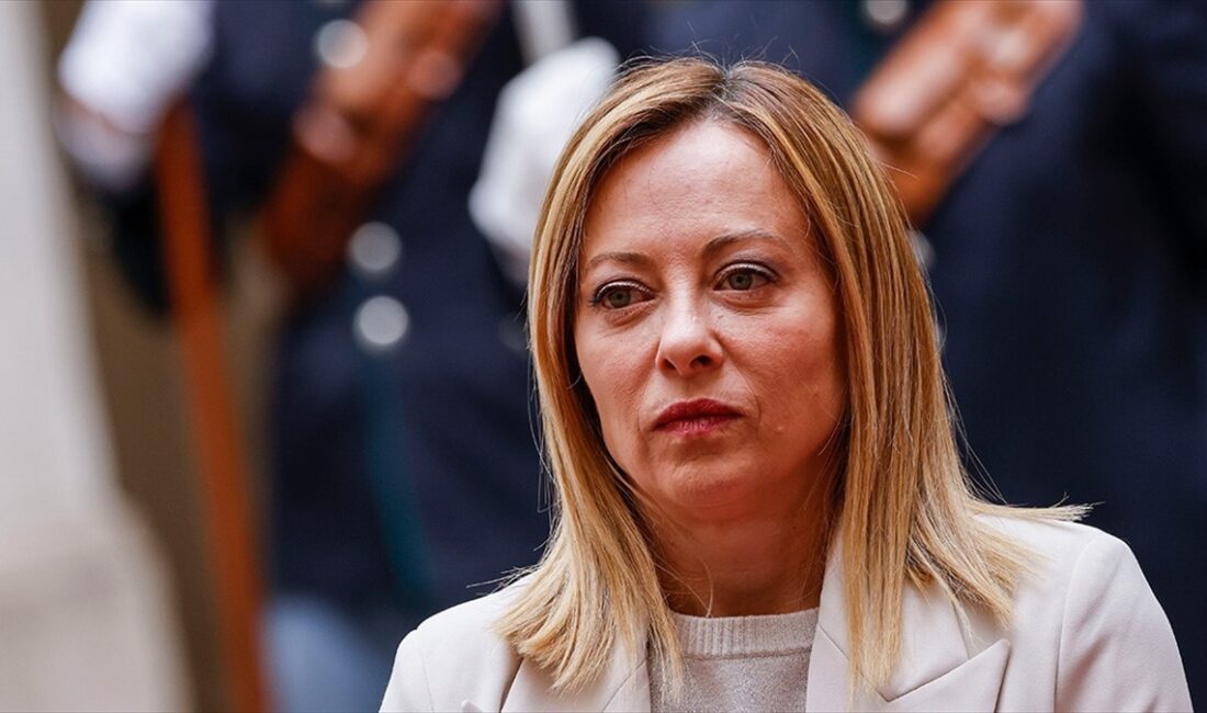 İtalya Başbakanı Meloni, 2023'te "cinsiyet uygunluğu testini" geçemeyen Cezayirli boksör