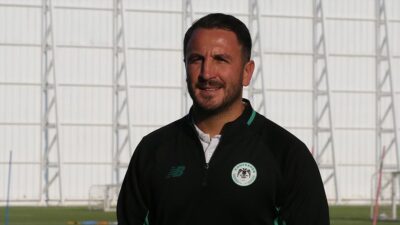 Trendyol Süper Lig ekiplerinden TÜMOSAN Konyaspor'da teknik direktör Ali Çamdalı,