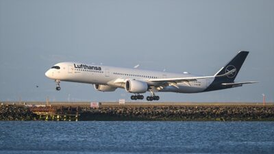 Alman hava yolu firması Lufthansa, Orta Doğu'da artan gerilim nedeniyle