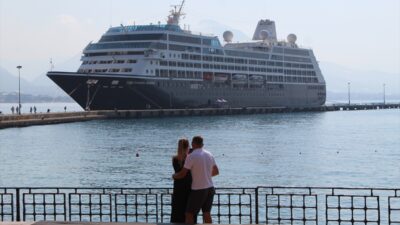 ANTALYA (AA) – Malta bayraklı "Azamara Journey" adlı kruvaziyer, Antalya'nın