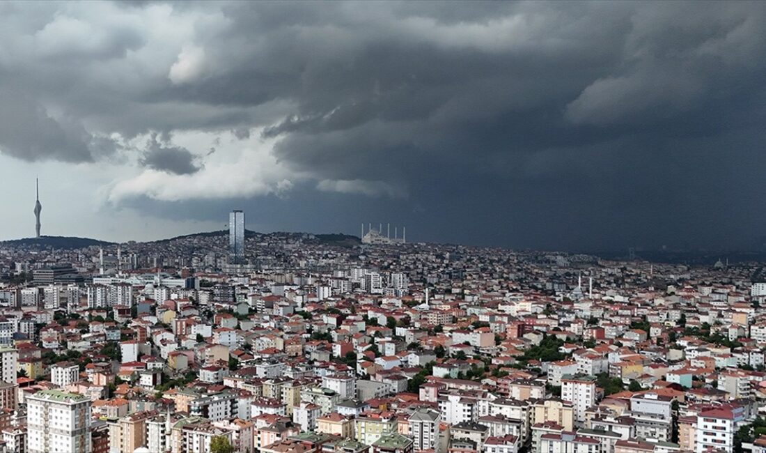 Marmara Bölgesi'ndeki bazı iller için gök gürültülü sağanak uyarısında bulunuldu.