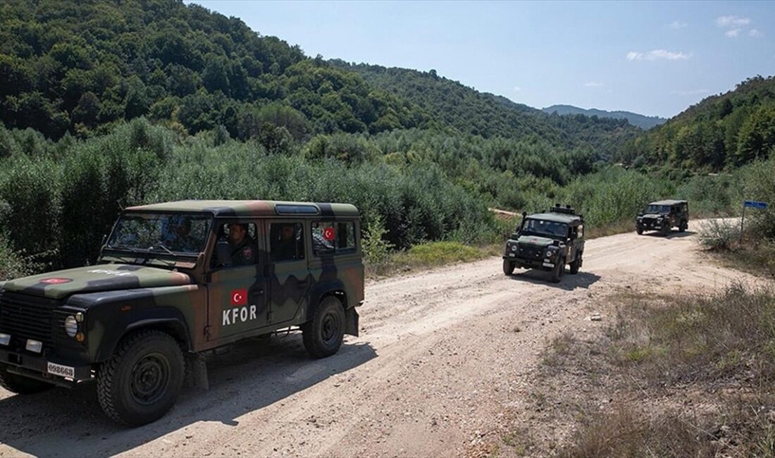 NATO'nun Kosova'daki Barış Gücü (KFOR) bünyesinde görevli Türk askerinin, Kosova