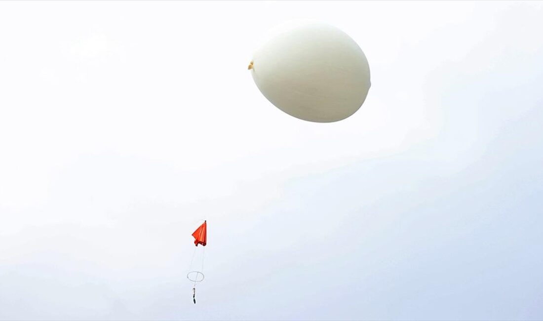 Türkiye'de 9, dünyada da bine yakın noktada gökyüzüne salınan meteorolojik