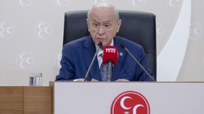 MHP Genel BaşkanıBahçeli, "Malazgirt Zaferi ile Büyük Taarruzu rekabete tutuşturmak,