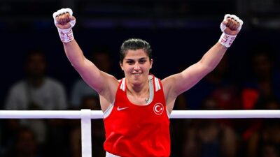 Paris 2024 Olimpiyat Oyunları'nın boks branşında milli sporcu Busenaz Sürmeneli