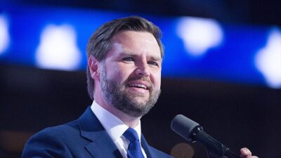 ABD'de eski Başkan Trump'ın Başkan Yardımcısı adayı Vance, parlak eğitim