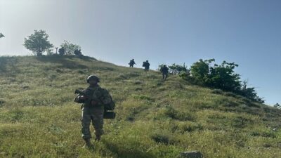 Milli Savunma Bakanlığı, Irak'ın kuzeyinde operasyonların devam ettiği Pençe bölgesinden