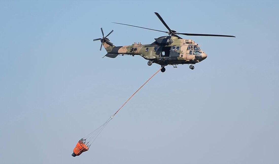 ANKARA (AA) – MSB’den orman yangınlarıyla mücadeleye 15 helikopterle destek.