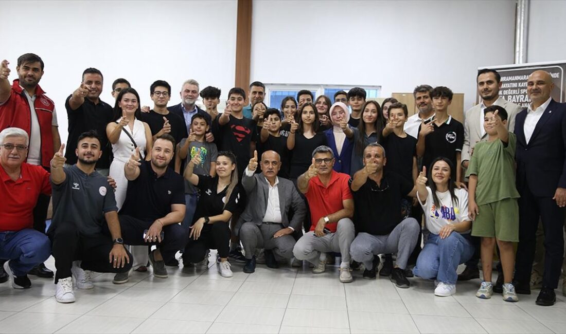 Paris 2024 Olimpiyat Oyunları'nda takım arkadaşı Şevval İlayda Tarhan ile