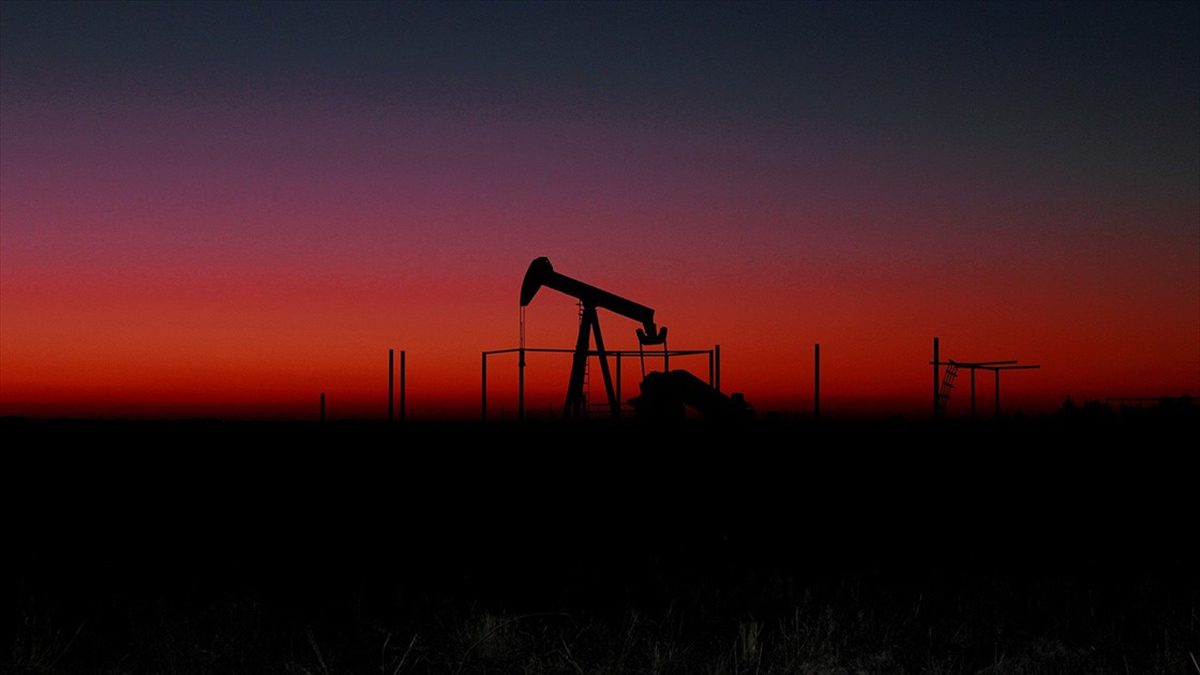 Küresel petrol talebinde bu yıl geçen yıla kıyasla günlük 2