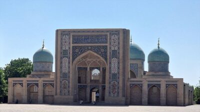 TAŞKENT (AA) – Özbekistan’daki Hazreti İmam Külliyesi Orta Çağ mimarisinin