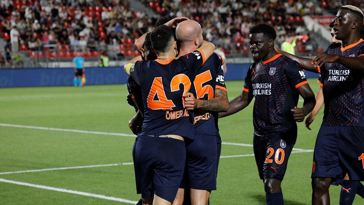 RAMS Başakşehir, UEFA Konferans Ligi 3. eleme turu rövanş maçında