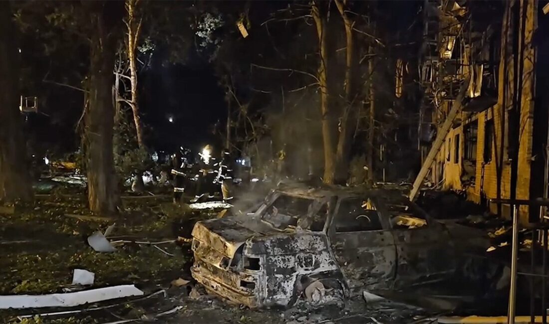 Kursk bölgesinin Vali Vekili Aleksey Smirnov, şehirdeki çok katlı bir