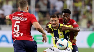 Fenerbahçe, Şampiyonlar Ligi 3. eleme turunda 2-1'in rövanşında Lille ile