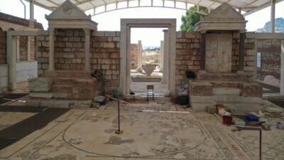 Tarihte madeni parayı basan ilk uygarlık olarak bilinen Lidya'nın başkenti