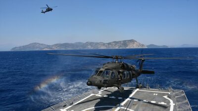 Milli Savunma Bakanlığı, TCG Gelibolu fırkateyninin, Aksaz açıklarında "Gemiye İniş