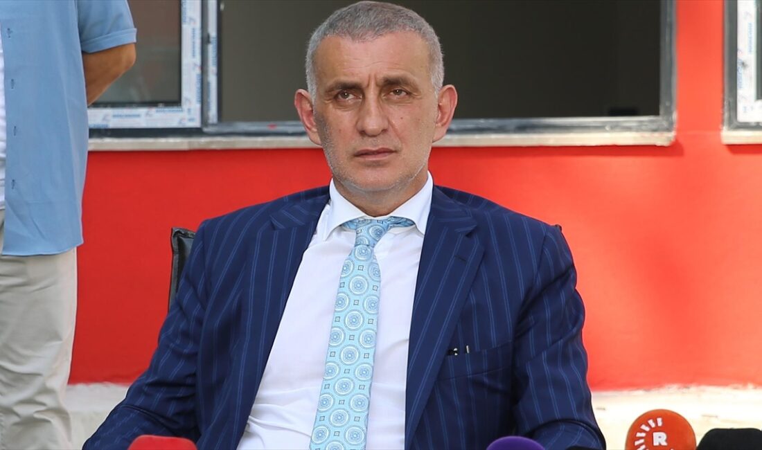Türkiye Futbol Federasyonu (TFF) Başkanı İbrahim Hacıosmanoğlu, "Futbolun kalkınmasının da