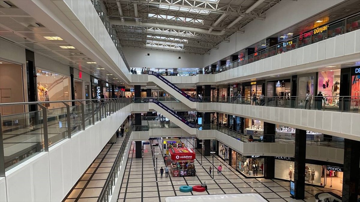 Ticari Gayrimenkul Fiyat Endeksi (TGFE), 2024'ün 2. çeyreğinde bir önceki
