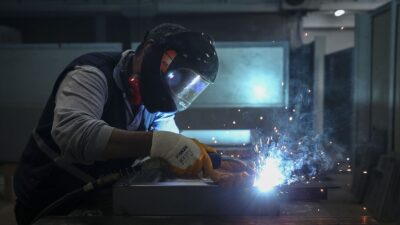 Takvim etkisinden arındırılmış sanayi, inşaat, ticaret ve hizmet sektörleri toplam