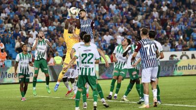 UEFA Konferans Ligi play-off turu rövanşında Trabzonspor, normal ve uzatma