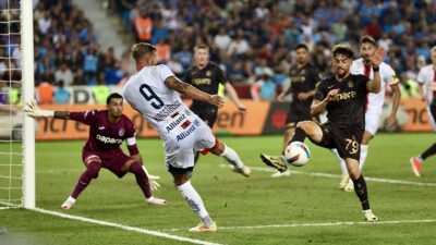 UEFA Avrupa Ligi 3. eleme turu ilk maçında Trabzonspor, sahasında