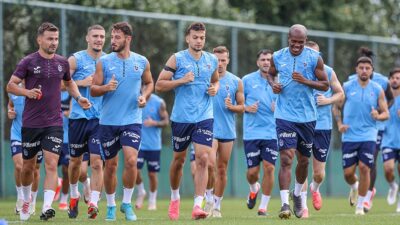 Trabzonspor'un, UEFA Avrupa Ligi 3. eleme turu rövanşında Avusturya'nın Rapid