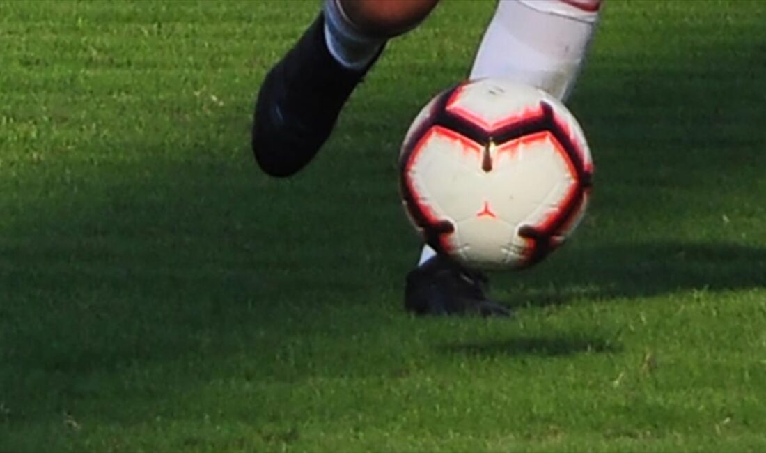 A Milli Kadın Futbol Takımı, FIFA dünya sıralamasında 6 basamak