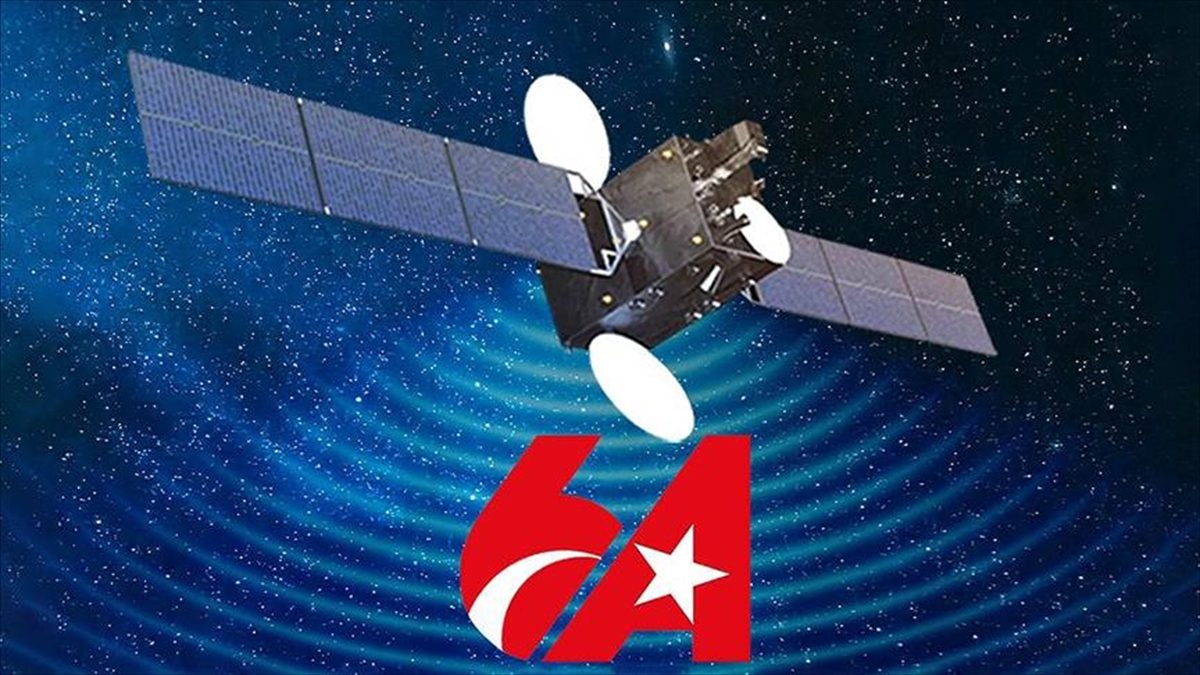 Türkiye'nin 30 yıl önce uzaya gönderilen ilk haberleşme uydusu Türksat