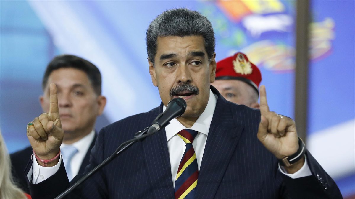 BOLIVAR (AA) – Venezuela Devlet Başkanı Nicolas Maduro, dijital haberleşme