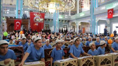 Diyanet İşleri Başkanı Ali Erbaş, Yaz Kur'an Kurslarına 3 milyona