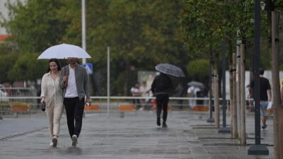 Yurdun kuzeydoğu kesimlerindeki bazı iller için gök gürültülü sağanak uyarısında