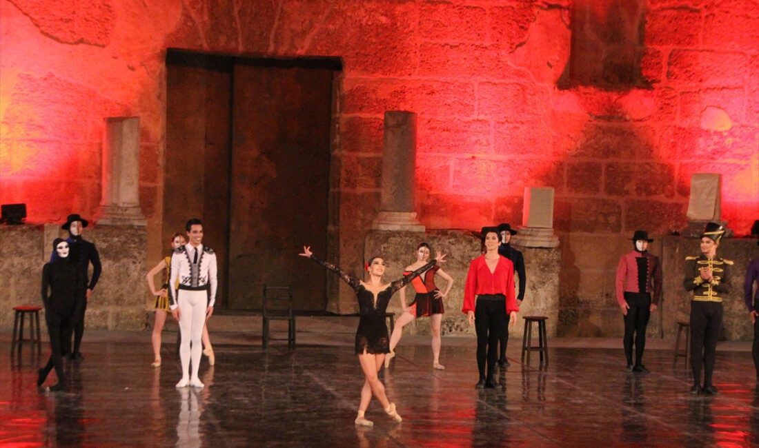 ANTALYA (AA) – Antalya'da düzenlenen 31. Uluslararası Aspendos Opera ve