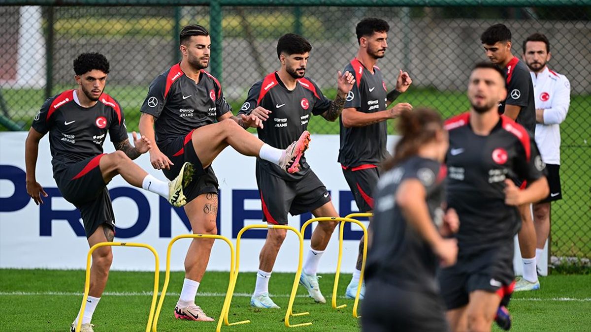 UEFA Uluslar B Ligi 4. Grup'taki ilk maçında 6 Eylül'de