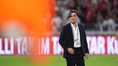 UEFA Uluslar B Ligi 4. Grup'taki ikinci maçında İzlanda'yı 3-1