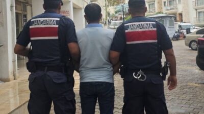 ANTALYA (AA) – Antalya'nın Kaş ilçesinde düzenlenen telefonla dolandırıcılık operasyonunda,