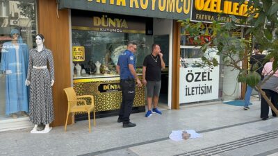 ANTALYA (AA) – Antalya’da kuyumcunun altınlarını çalmaya teşebbüs eden şüpheli