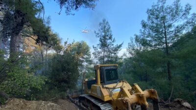 ANTALYA (AA) – GÜNCELLEME – Antalya’nın Kaş ilçesinde çıkan orman