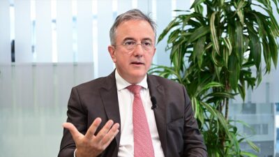 Avrupa İmar ve Kalkınma Bankası (EBRD) Finansal Kurumlar Yönetici Direktörü