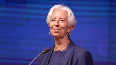 Avrupa Merkez Bankası Başkanı Christine Lagarde, "Son gelişmeler enflasyonun zamanında