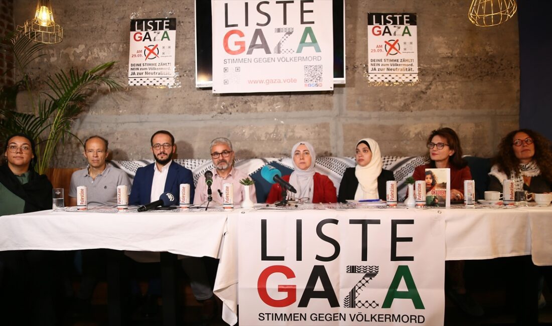 VIYANA (AA) – Başkent Viyana’da düzenlenen programda, “Soykırıma karşı ses