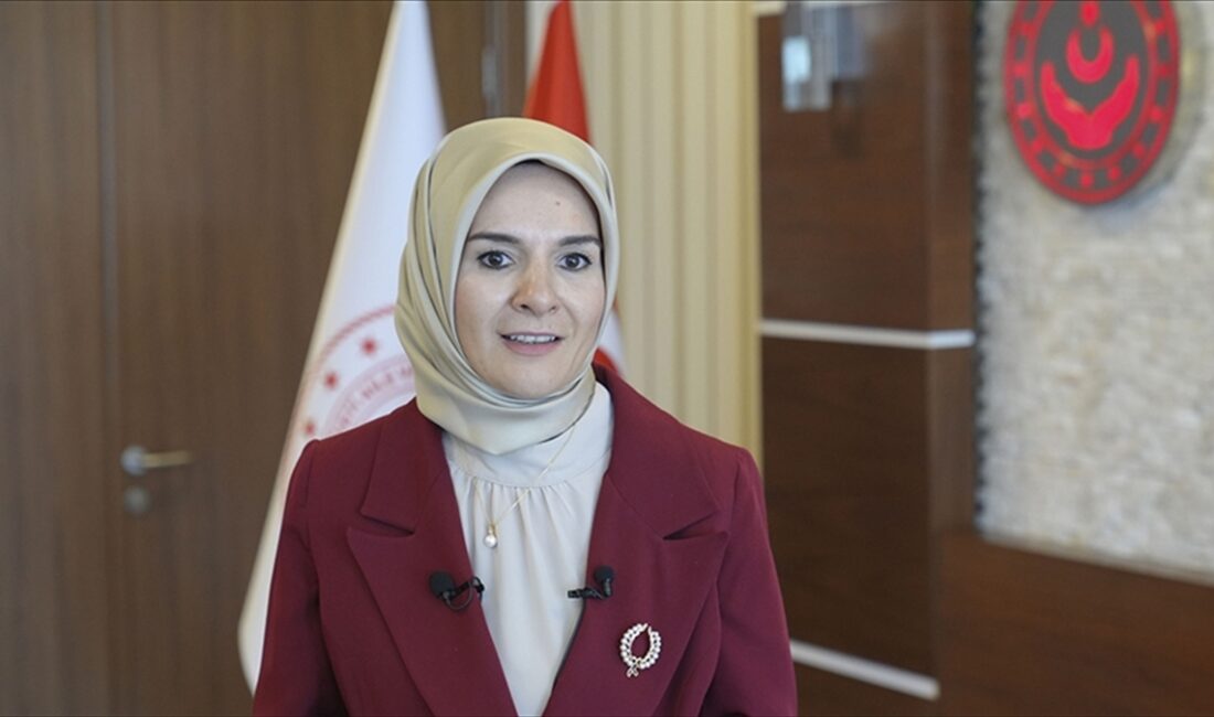 ANKARA (AA) – Aile ve Sosyal Hizmetler Bakanı Mahinur Özdemir