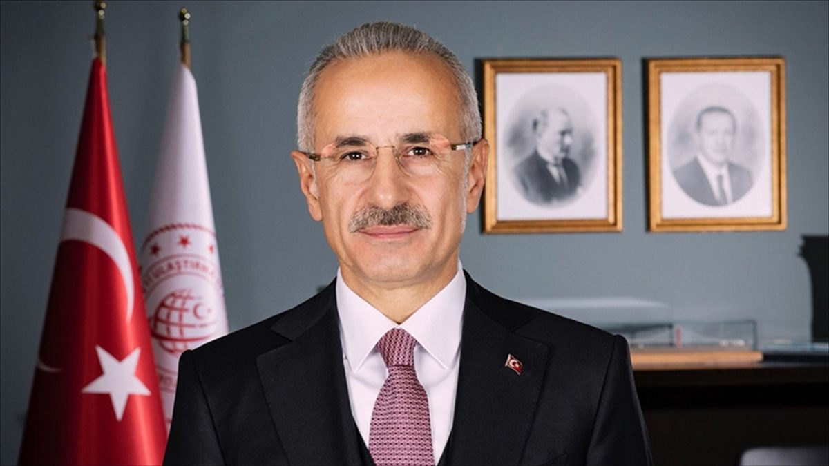 ANKARA (AA) – Ulaştırma ve Altyapı Bakanı Abdulkadir Uraloğlu, Evrensel