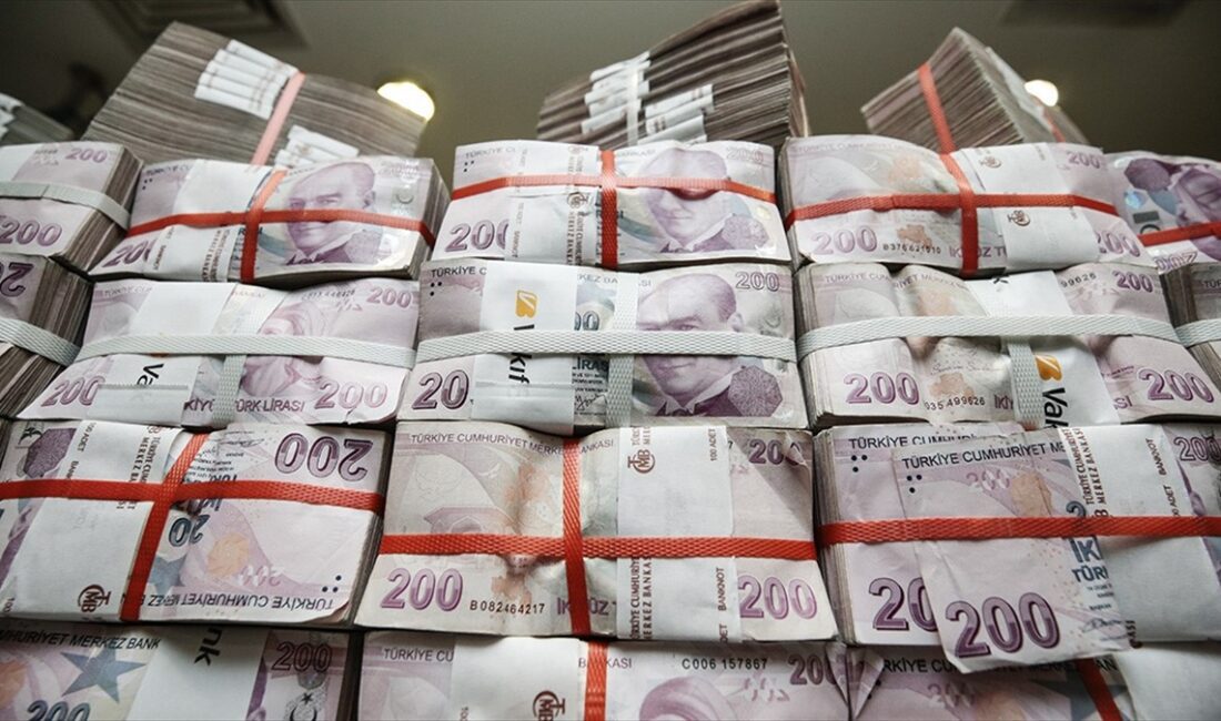Sektörün toplam mevduatı 18 trilyon 198,6 milyar lira, kredi hacmi
