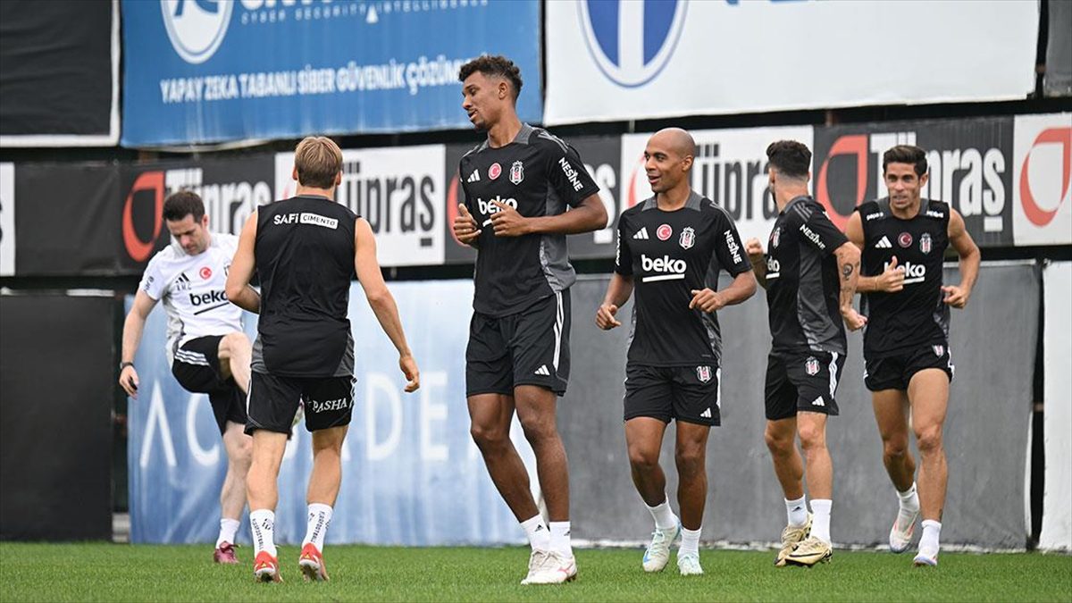 İSTANBUL (AA) – Papara Park’ta oynanacak karşılaşma, saat 20.00’de başlayacak.