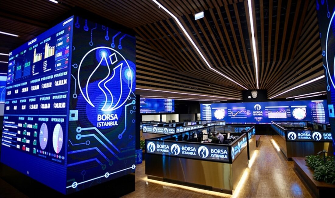 Borsa İstanbul'da BIST 100 endeksi, günü yüzde 2,12 değer kaybederek